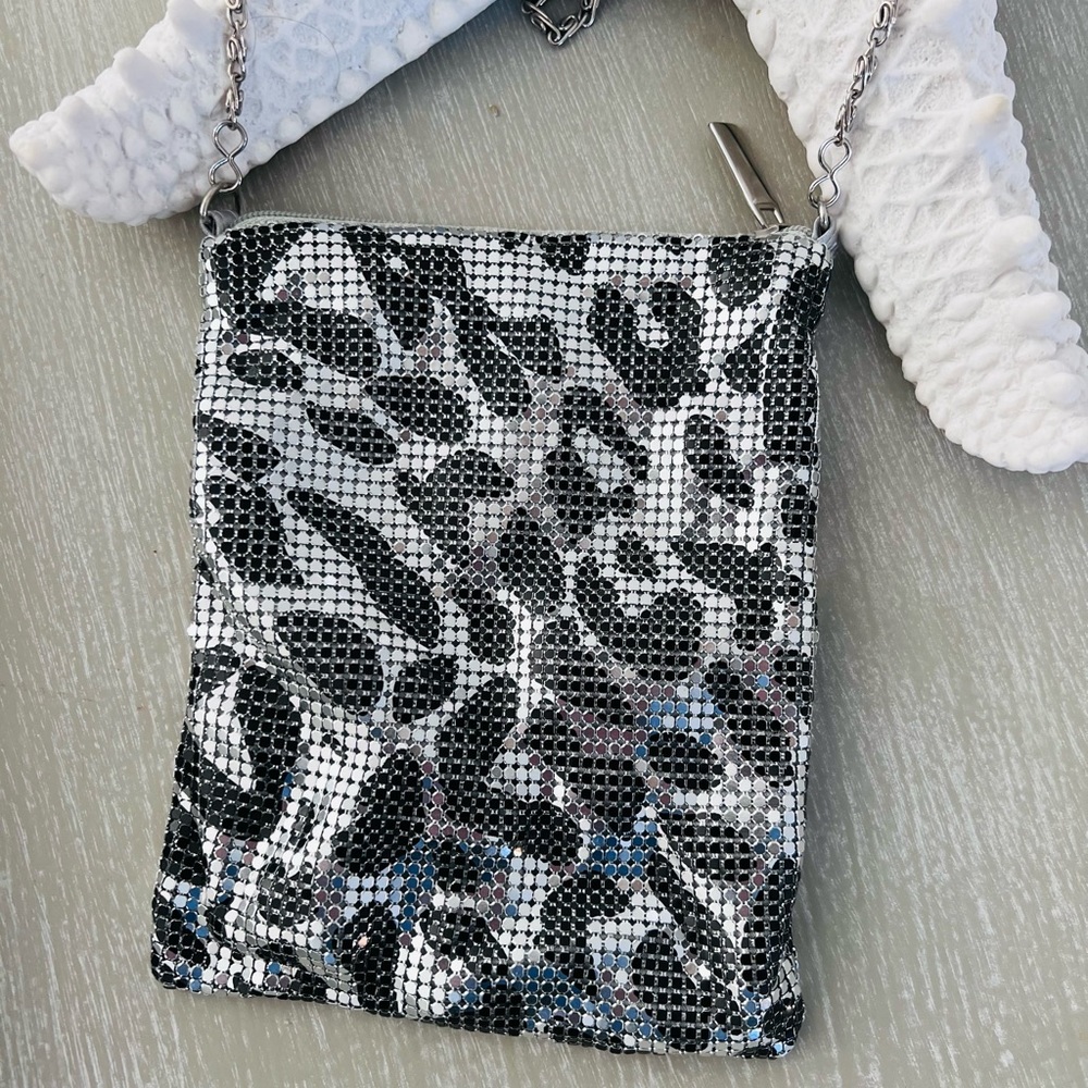 Metal Mesh Mini Crossbody Leopard Pattern